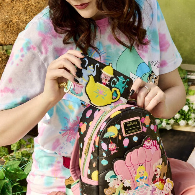 Disney Alice in Wonderland Unbirthday Zip Around Wallet