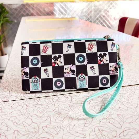 Loungefly x Disney: Mickey & Minnie Date Night Diner Nylon Zipper Pouch Wristlet
