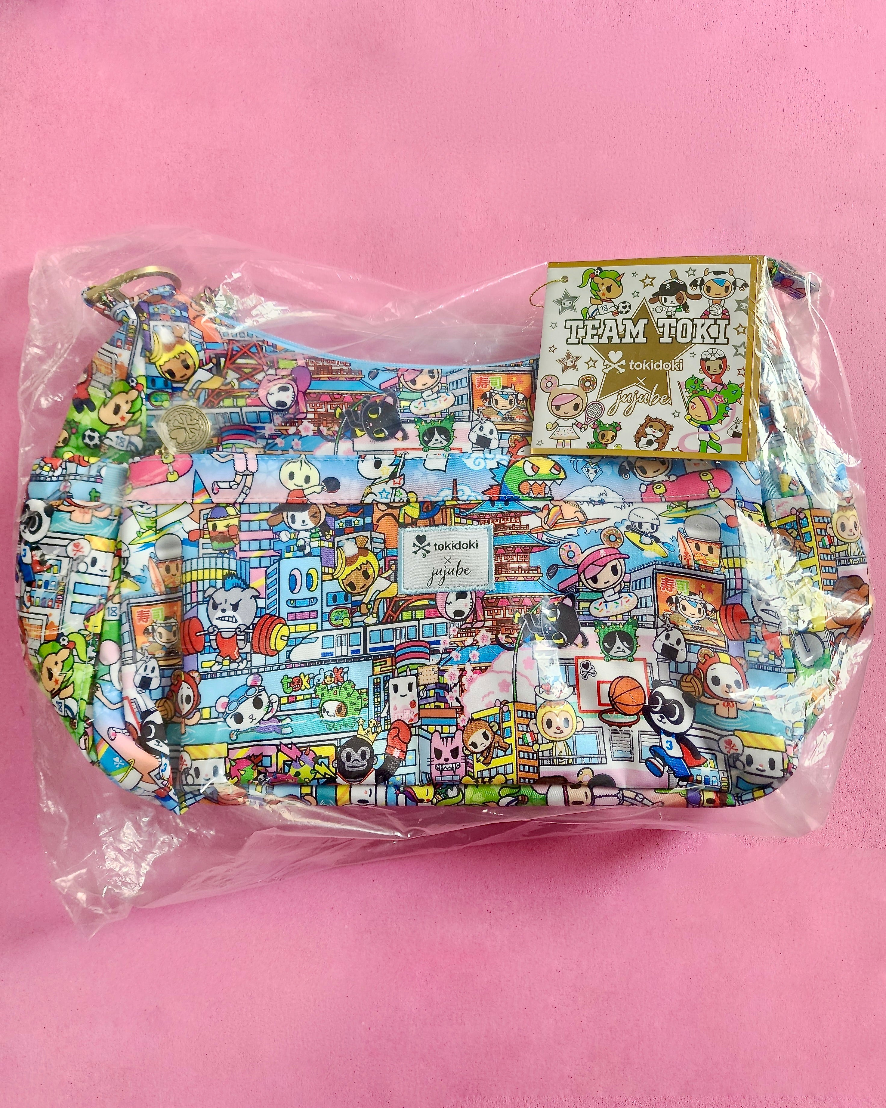 Tokidoki Team Toki HoboBe – A Yellow Giraffe