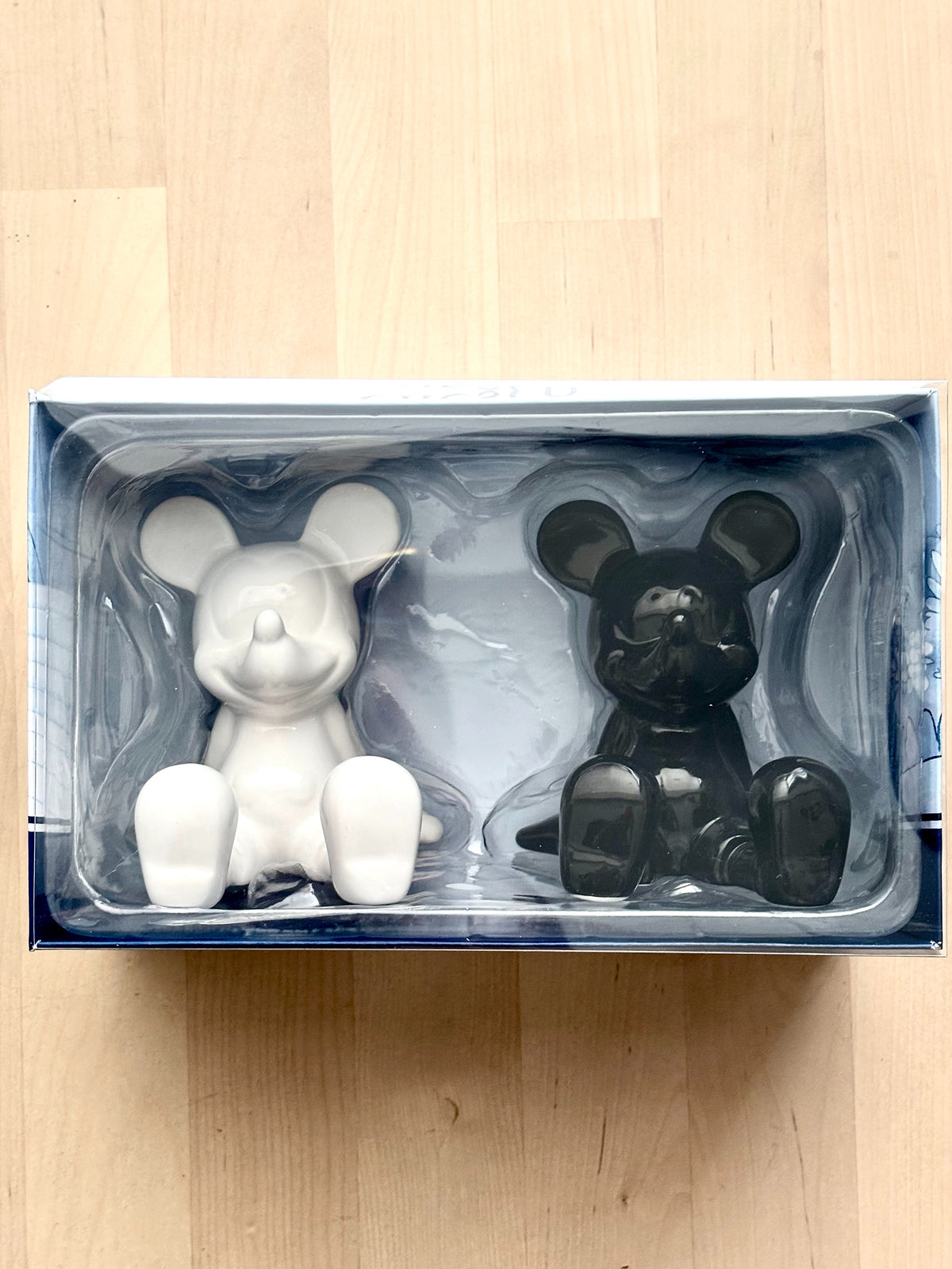 Disney Mickey Mouse Ceramic Salt & Pepper Shaker Set