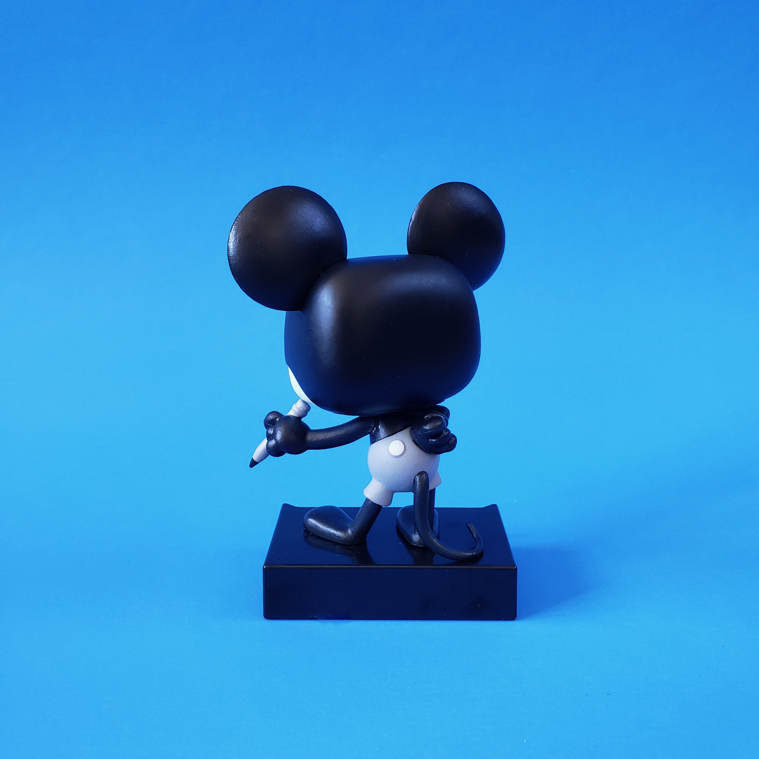 Funko POP Plane Crazy MIckey back view
